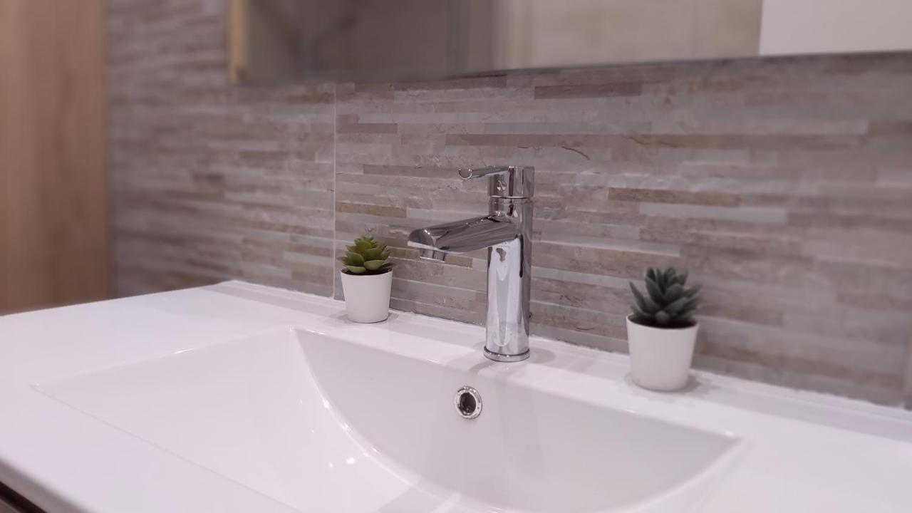 Del Parque Flats Puerto Apartment Малага Екстериор снимка