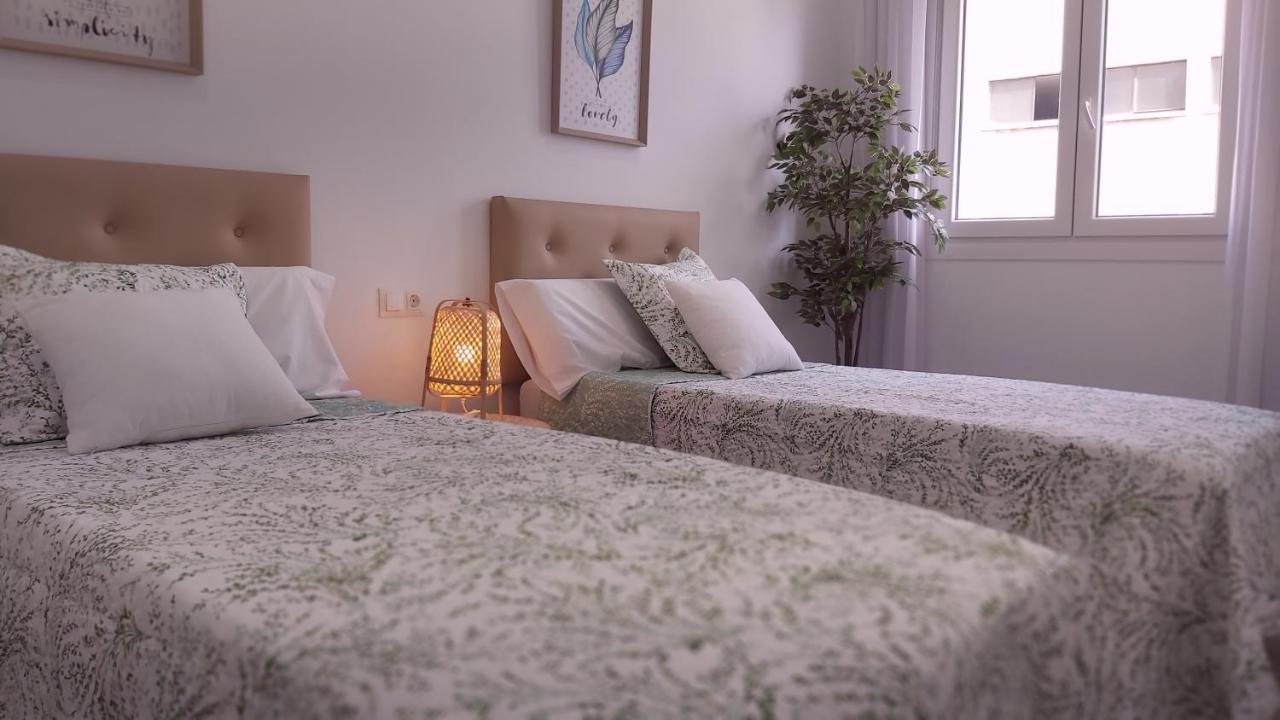 Del Parque Flats Puerto Apartment Малага Екстериор снимка